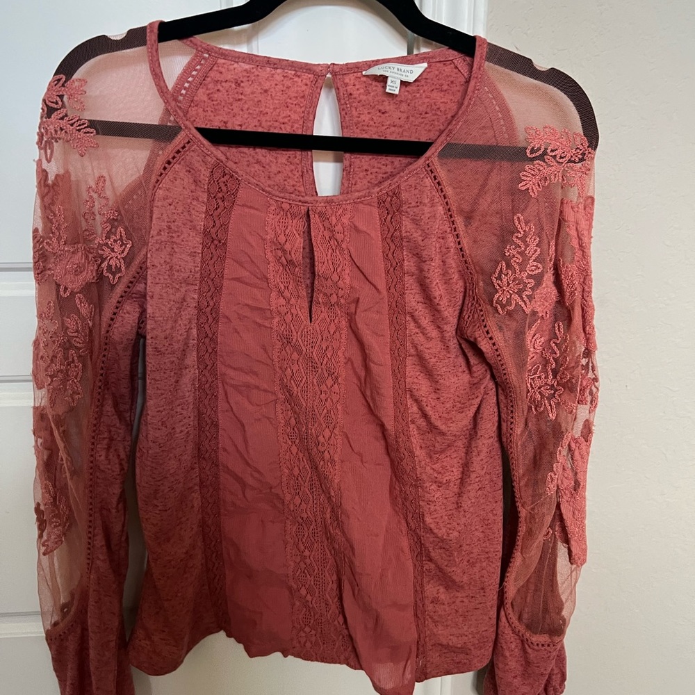 Lucky Brand coral top with sheer sleeves